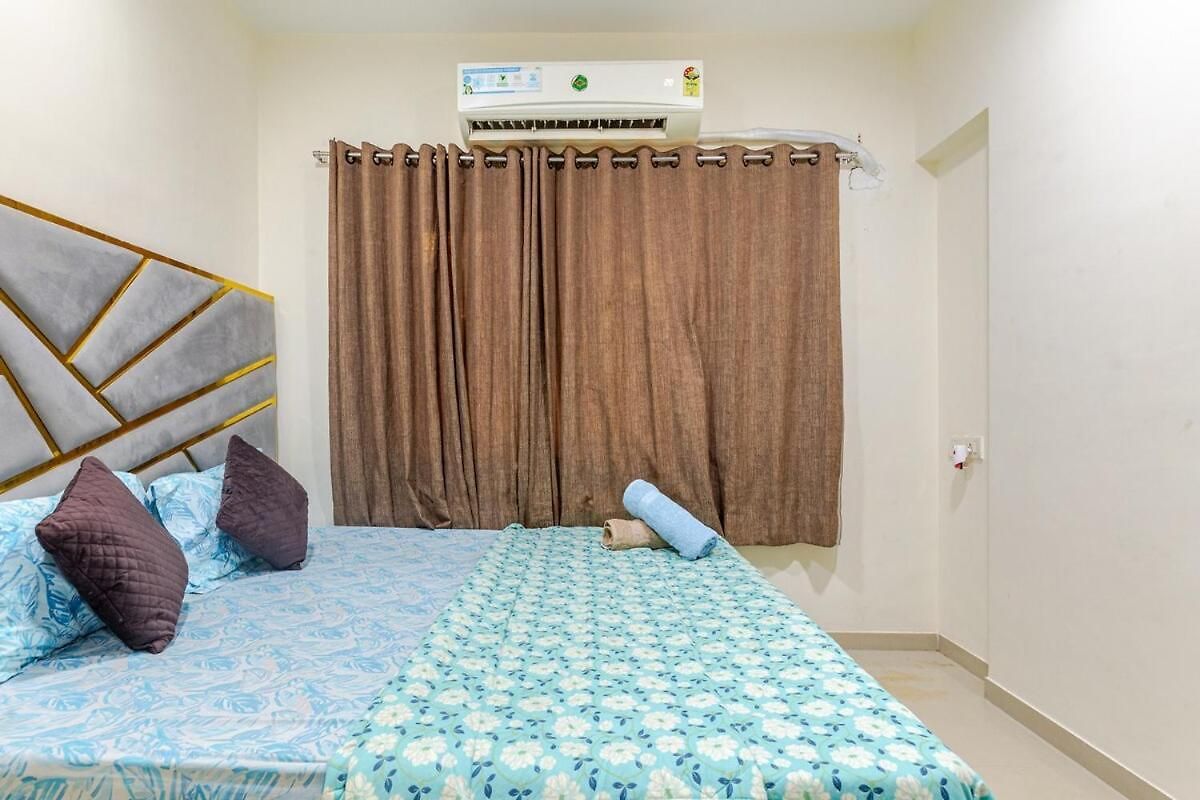 2bhk Flat -5min From Goregaon Nesco *