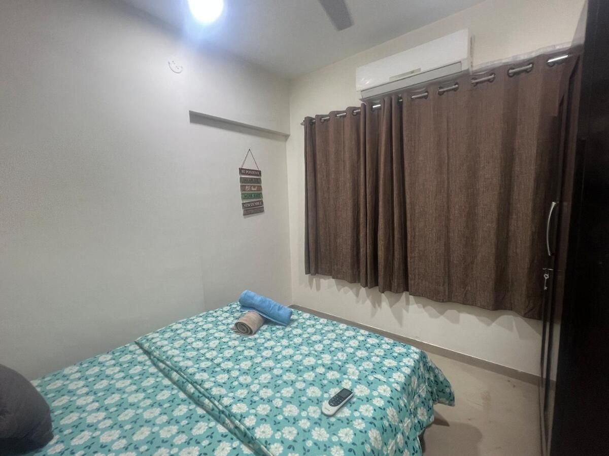 2bhk Flat -5min From Goregaon Nesco * Mumbai