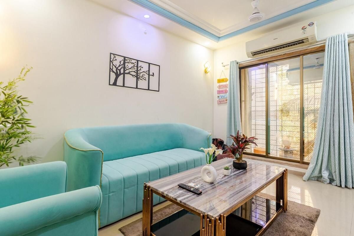2bhk Flat -5min From Goregaon Nesco Mumbai