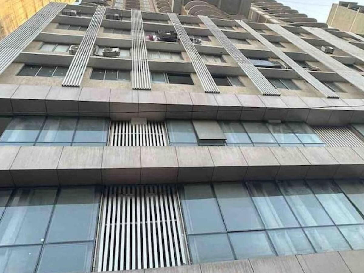 Ivy Splendour Blu Private Studio, Oshiwara, Apartment Mumbai
