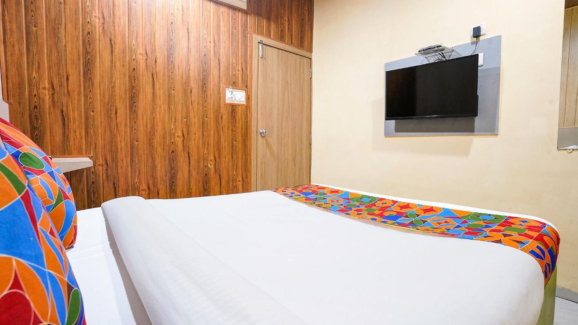 Via Bala Residency Hotel