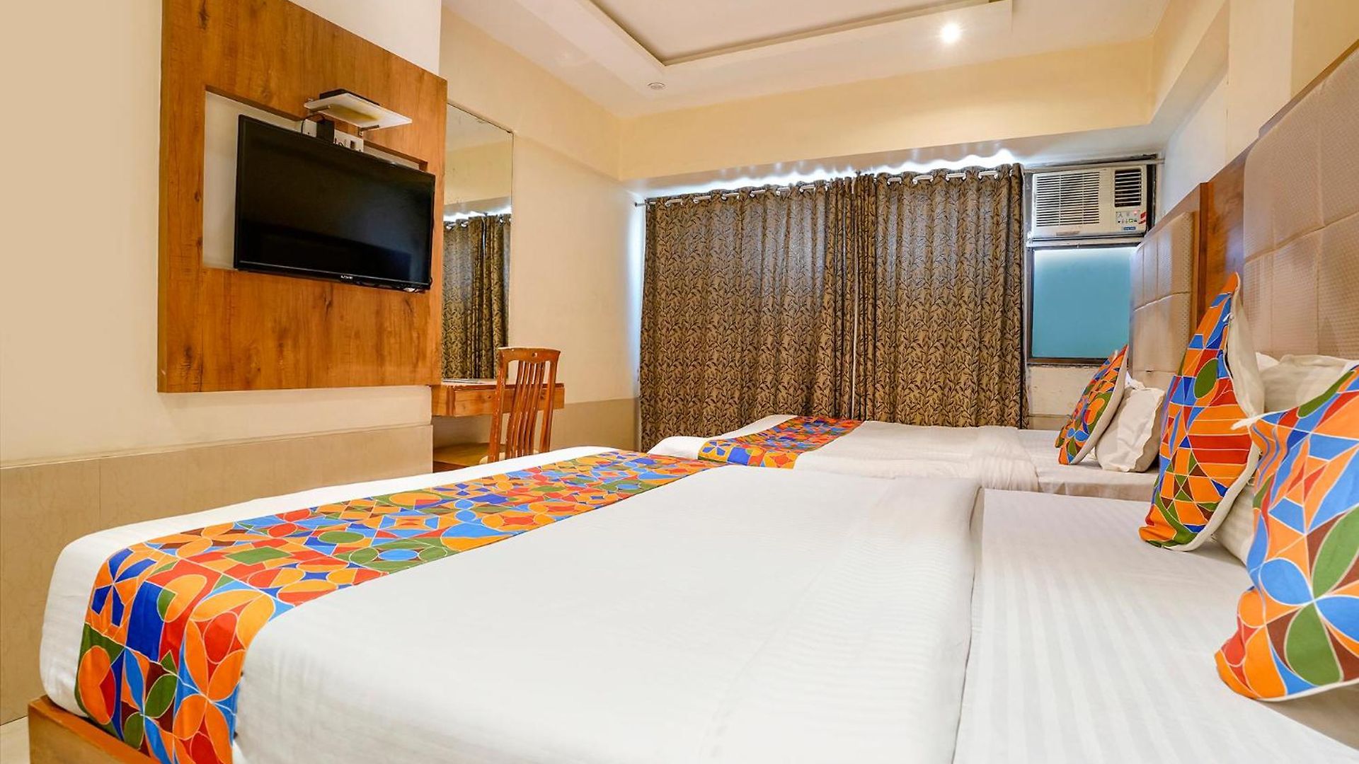 Hotel Fabhotel Regal - In Sahar Road 3*