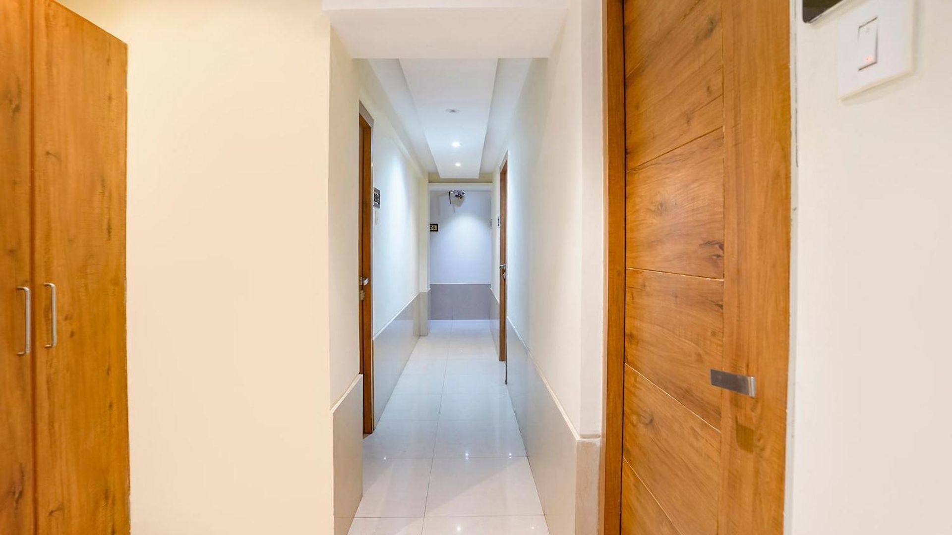 Fabhotel Regal - In Sahar Road