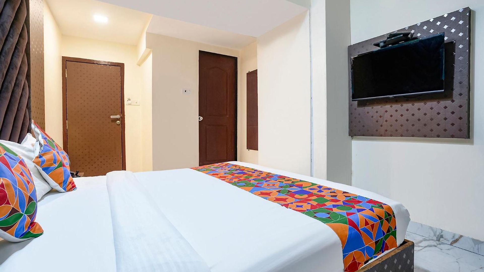 Hotel Fabhotel Occazia Paradise Mumbai