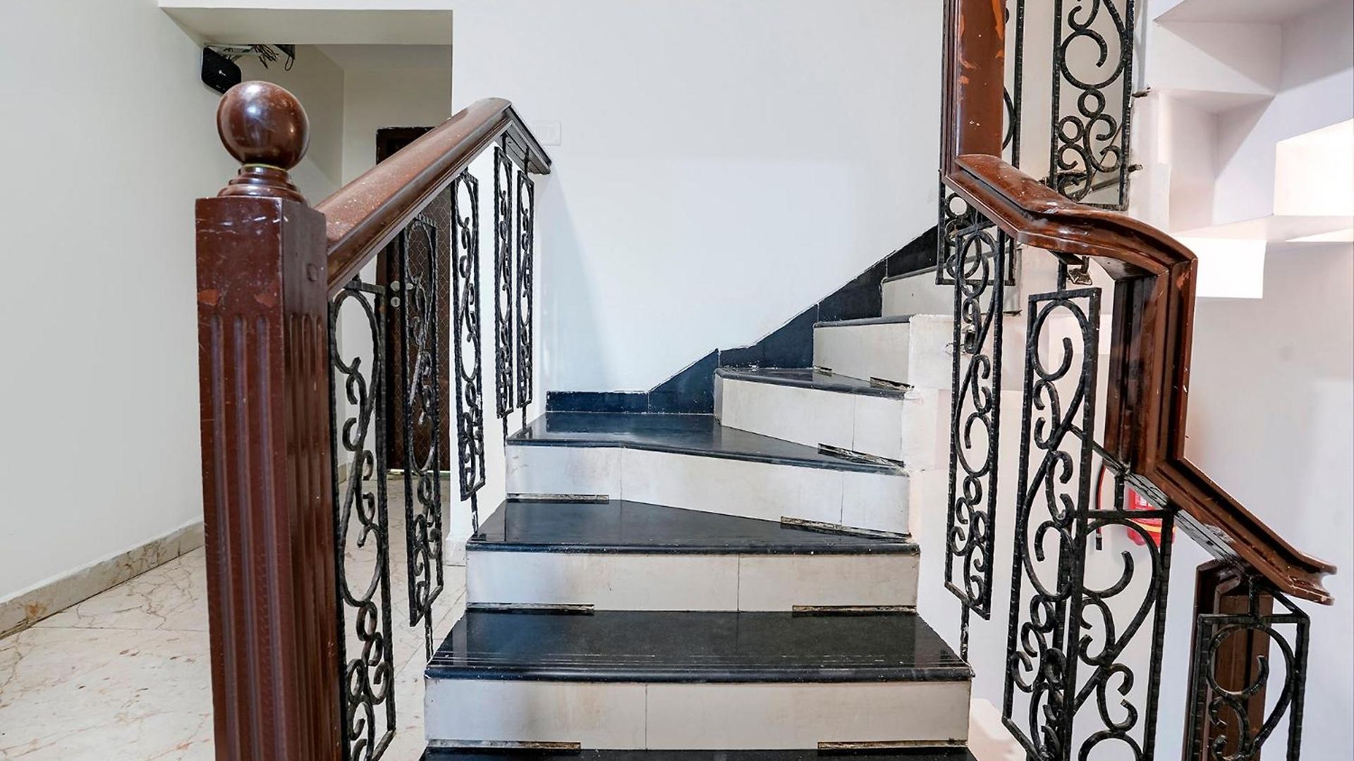 Hotel Fabhotel Occazia Paradise Mumbai