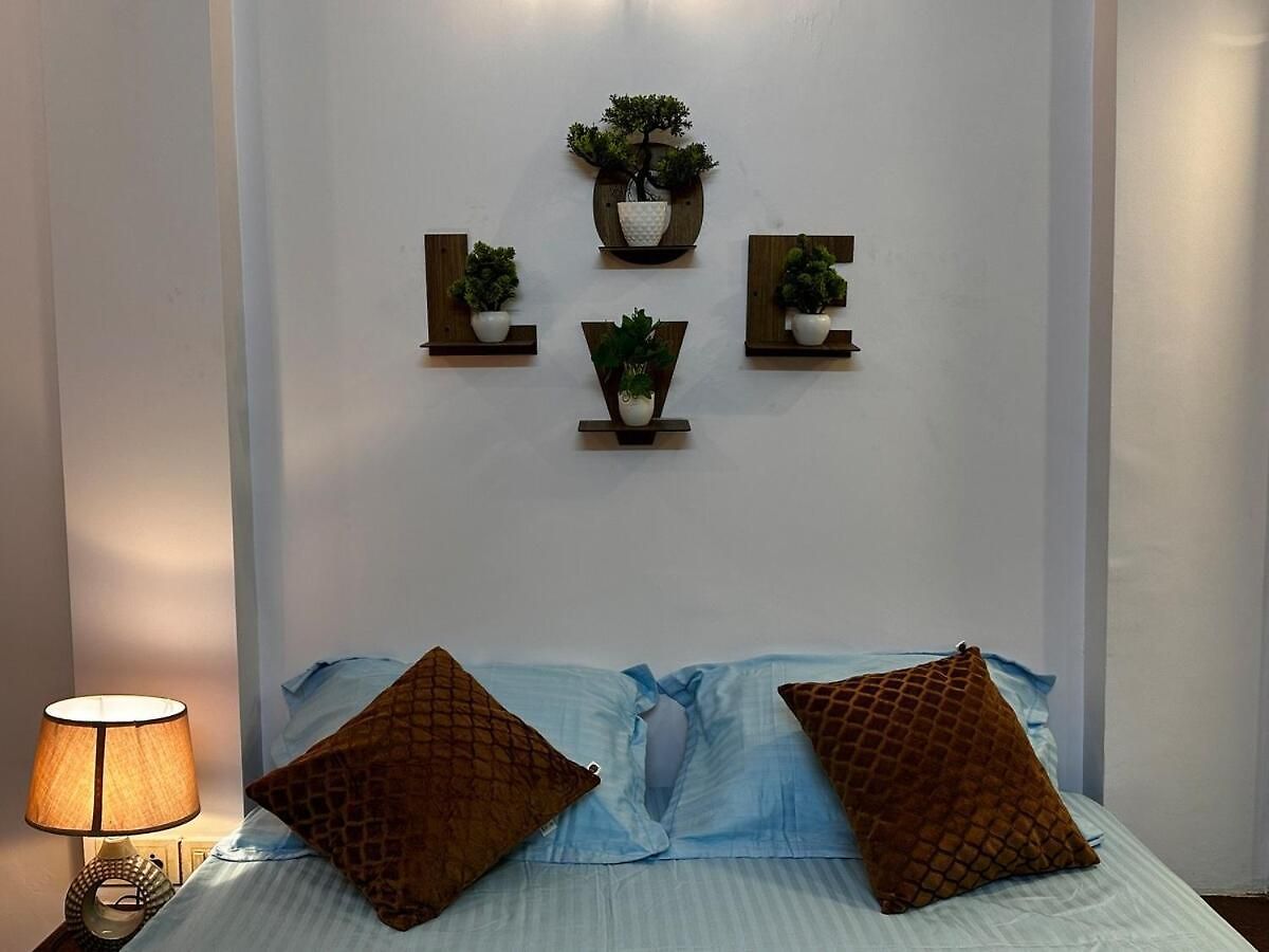 Apartment In Lokhandwala #014