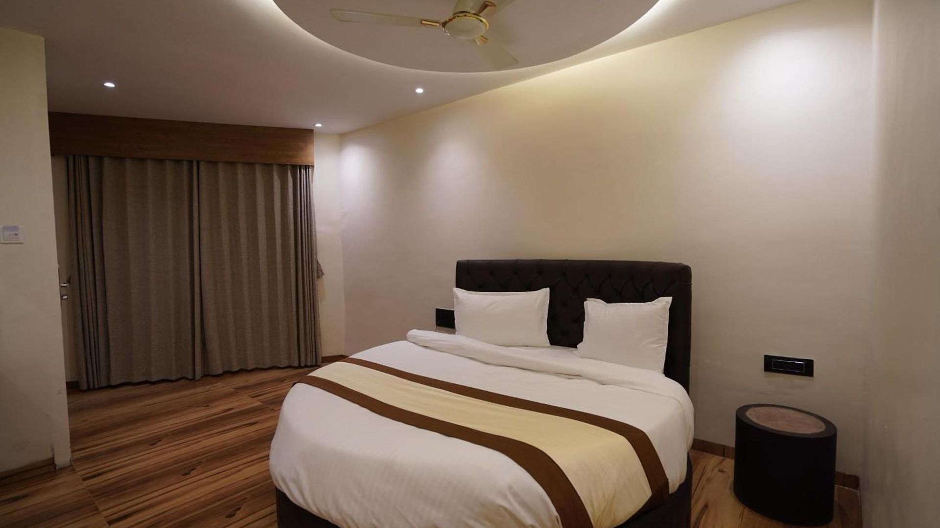 Lancaster Hotel Mumbai