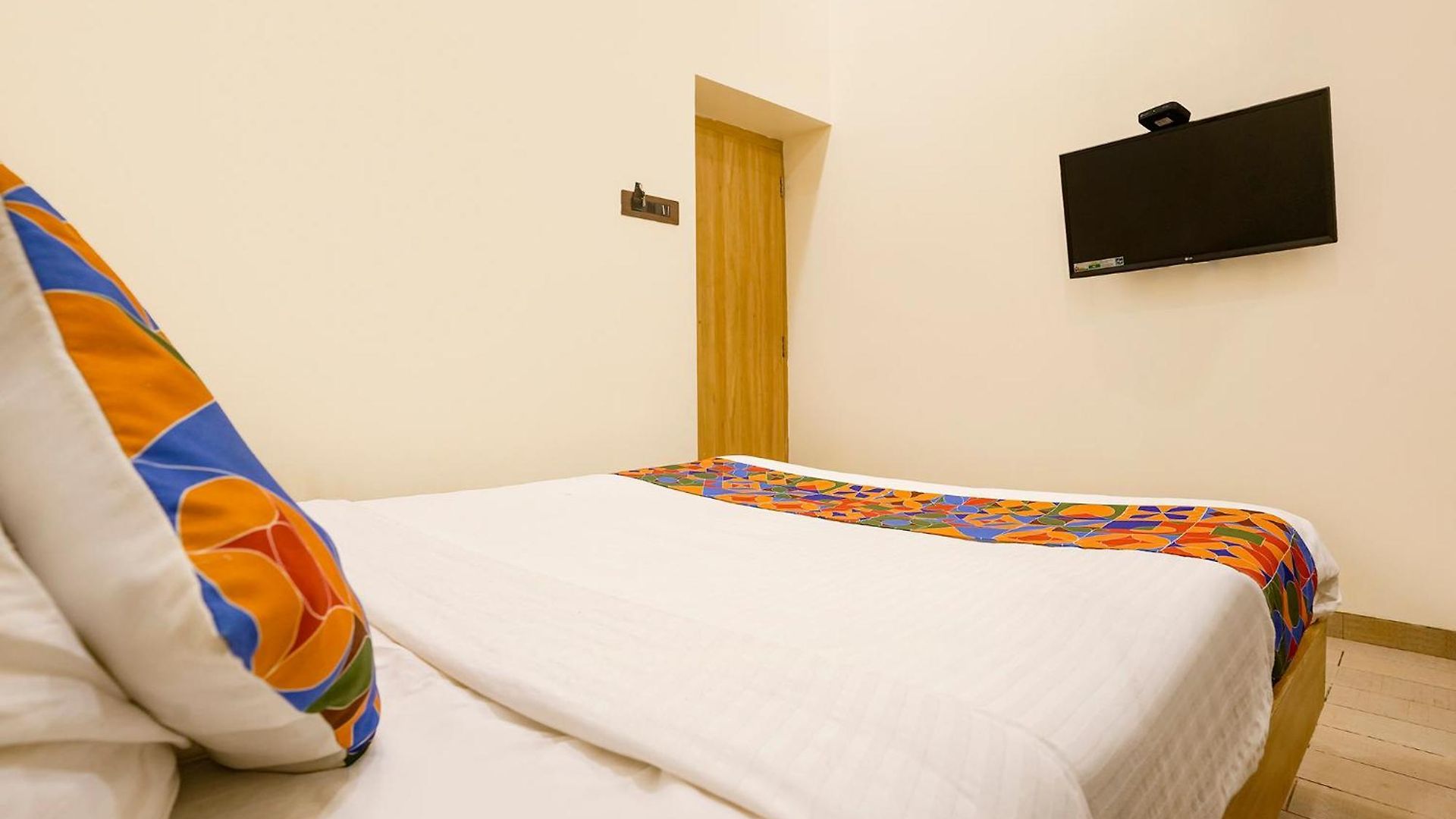 Fabhotel Malali Residency