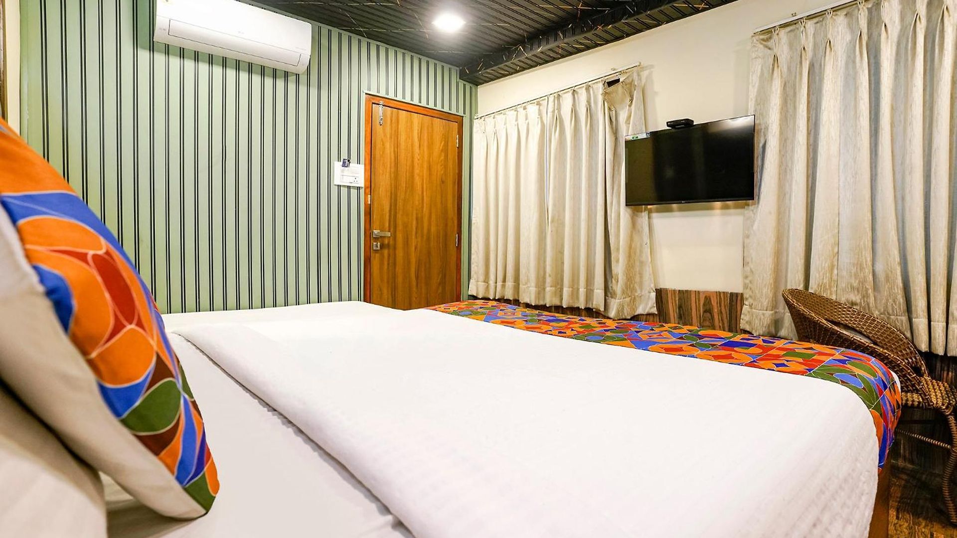 Fabhotel Malali Residency