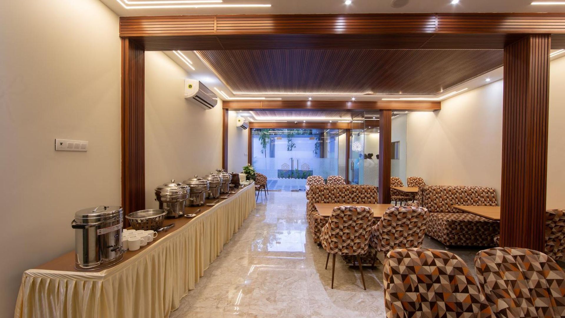 Afotel Mumbai-near International Airport 3* Mumbai