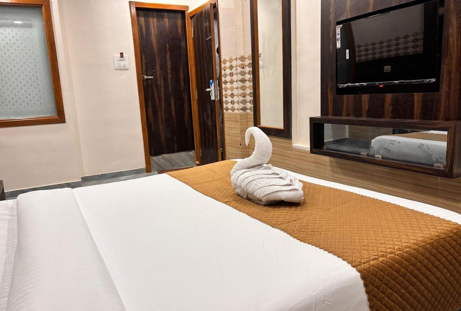 Hotel Arts Palace 3*