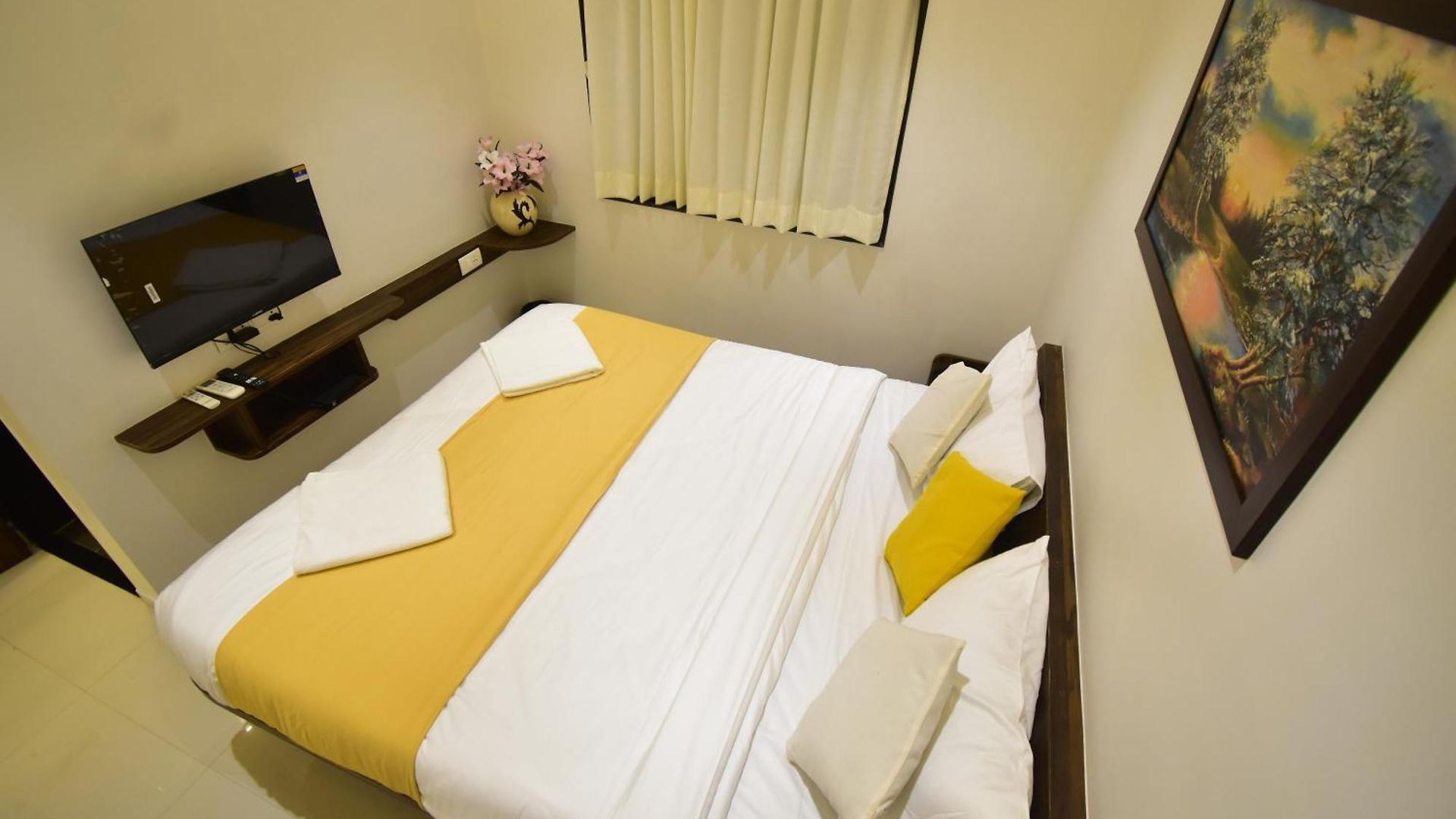 Urban Nest Hotel Mumbai