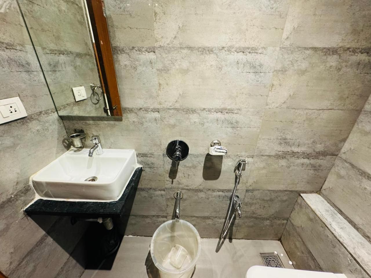 Liwa - Nr Nesco & International Airport 3* Mumbai