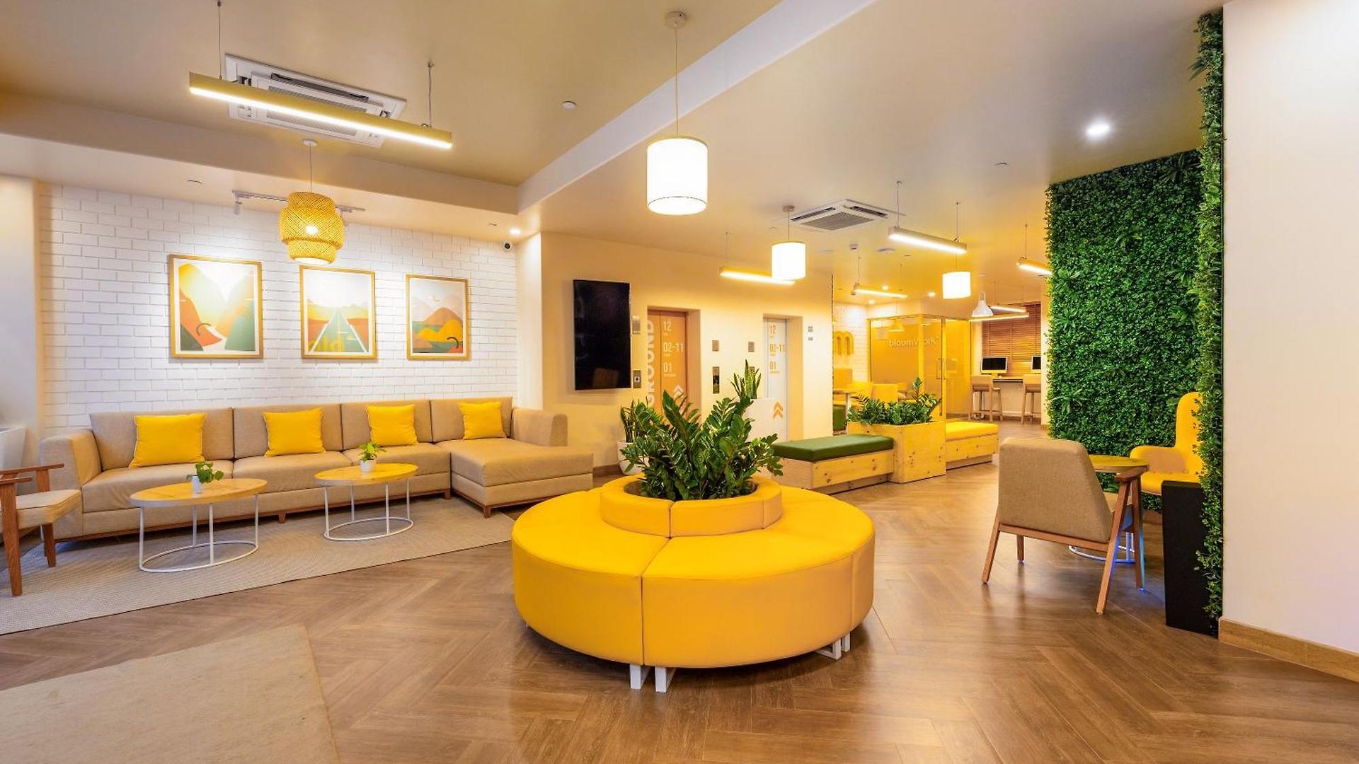 Bloom Hub L Weh Andheri 4* Mumbai