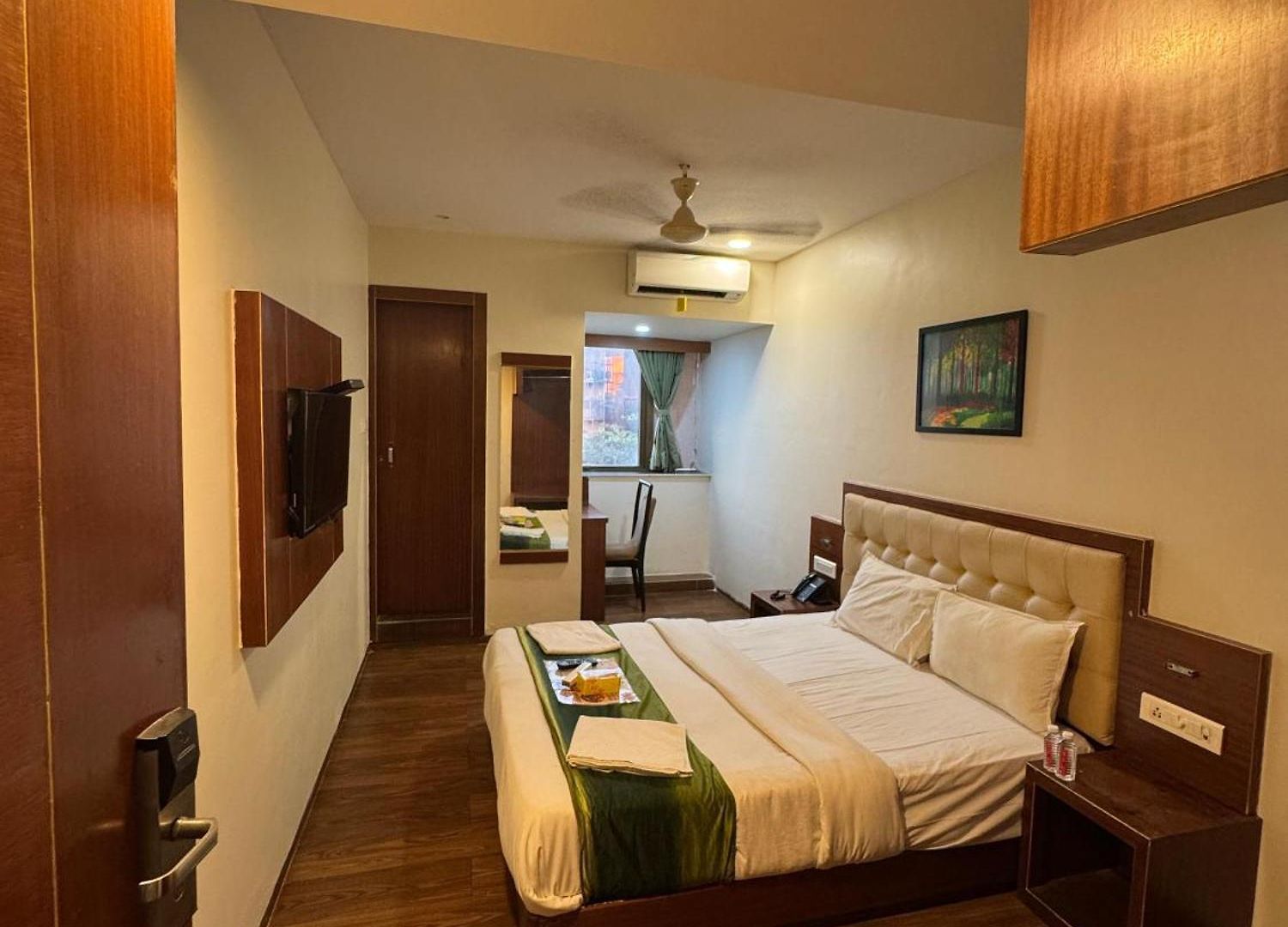 Aflon Midc Andheri East Hotel *