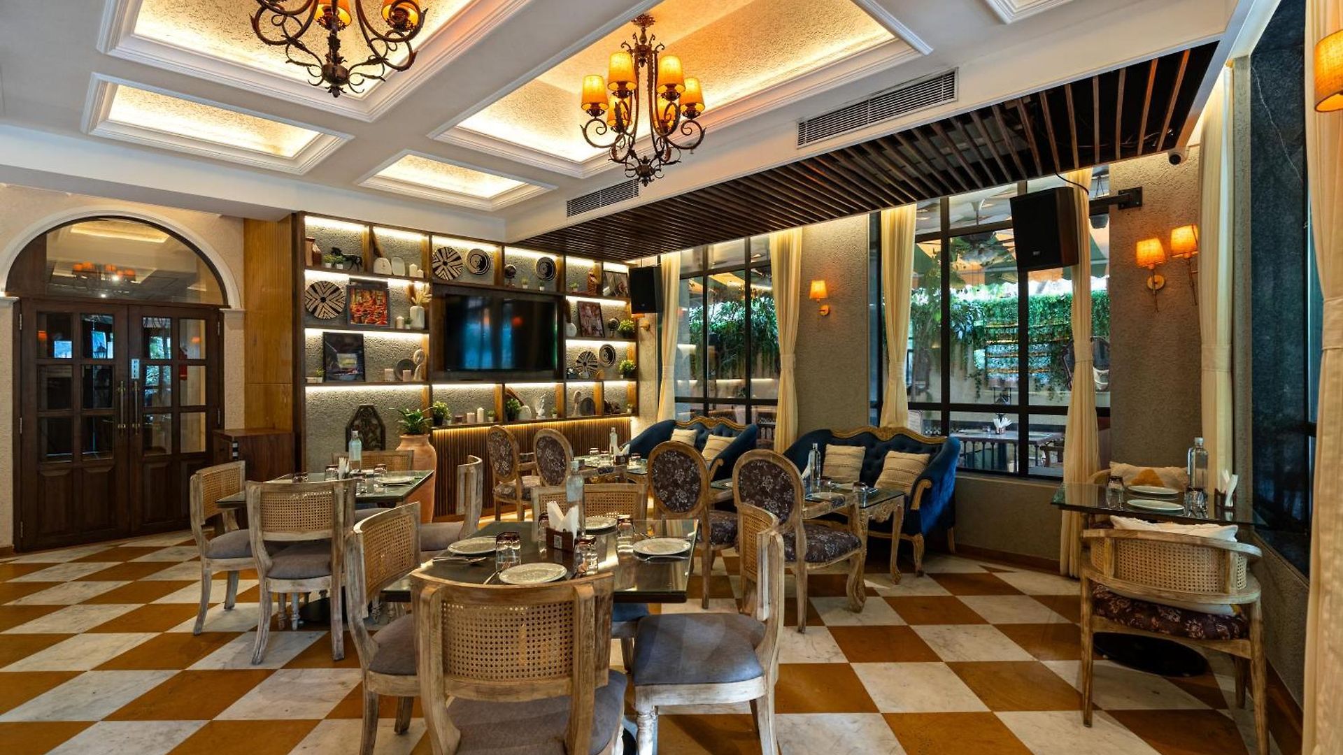 Arnna-Nesco Goregaon Hotel Mumbai
