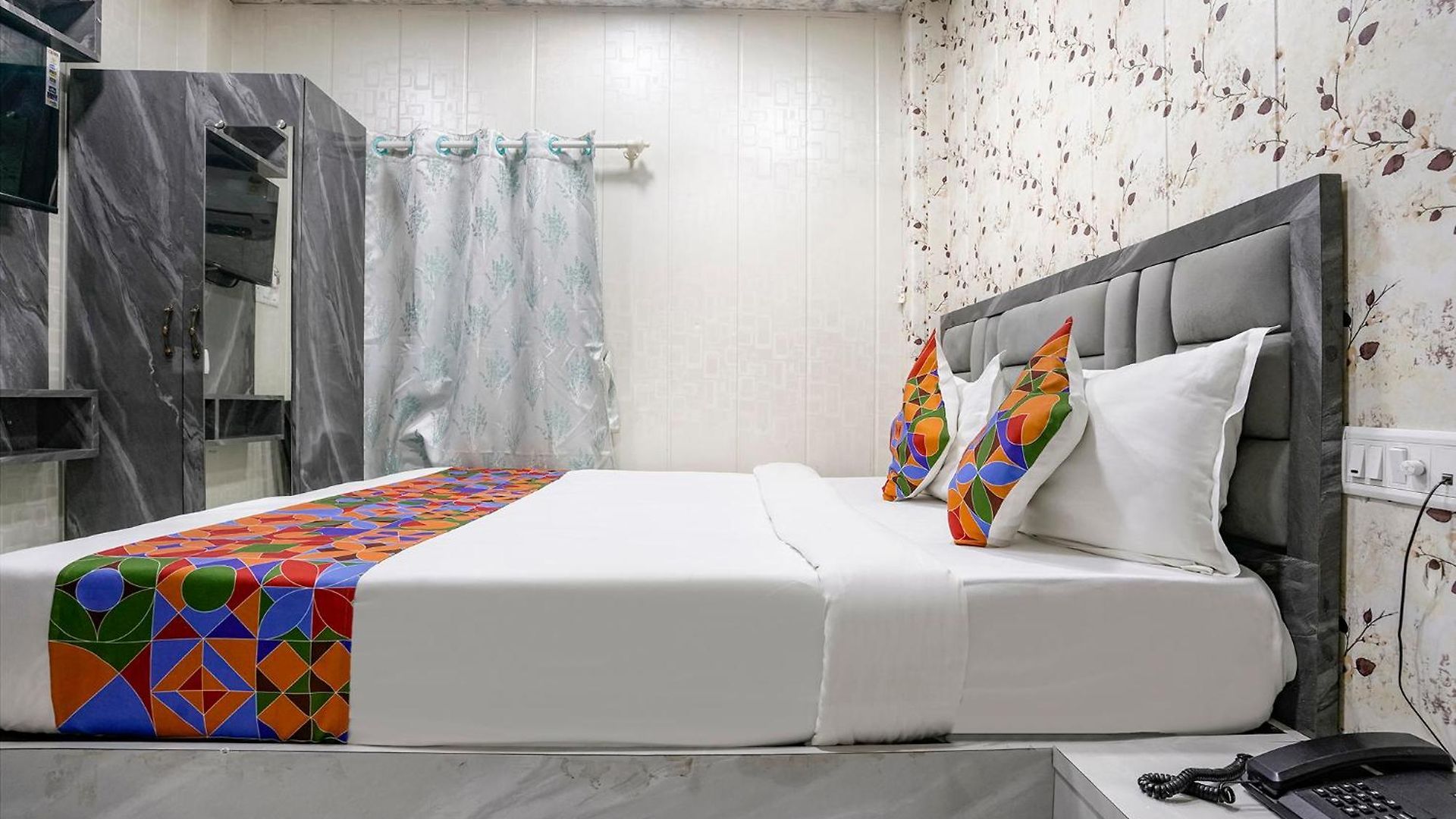 Fabhotel Hans Residency 3*