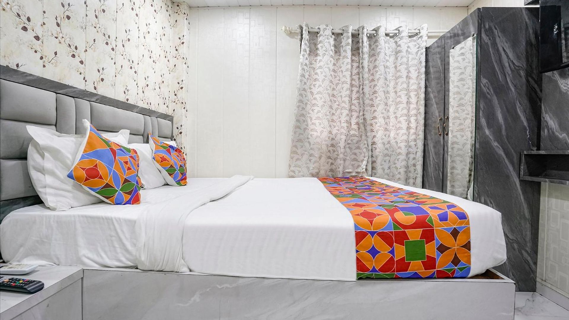 Hotel Fabhotel Hans Residency 3*