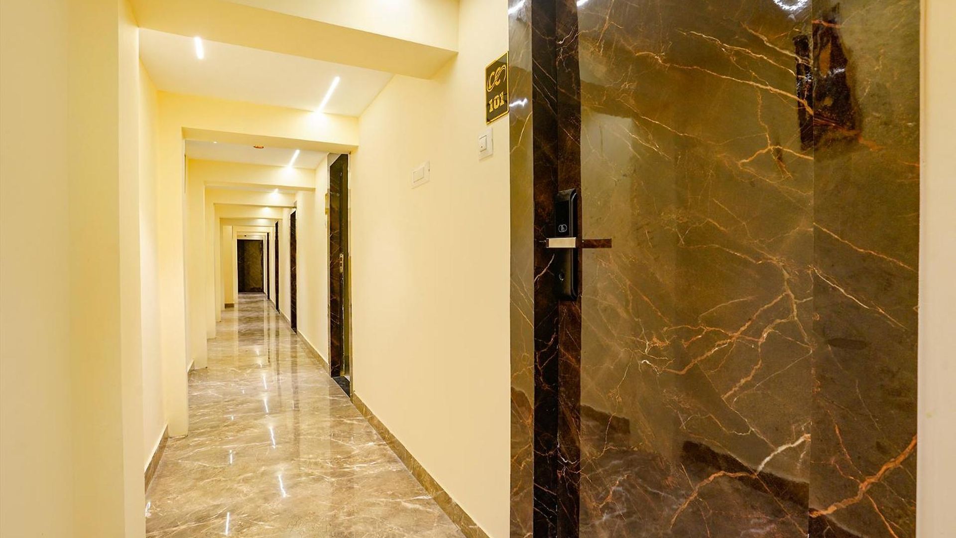Wind Flower Andheri West Hotel 3*