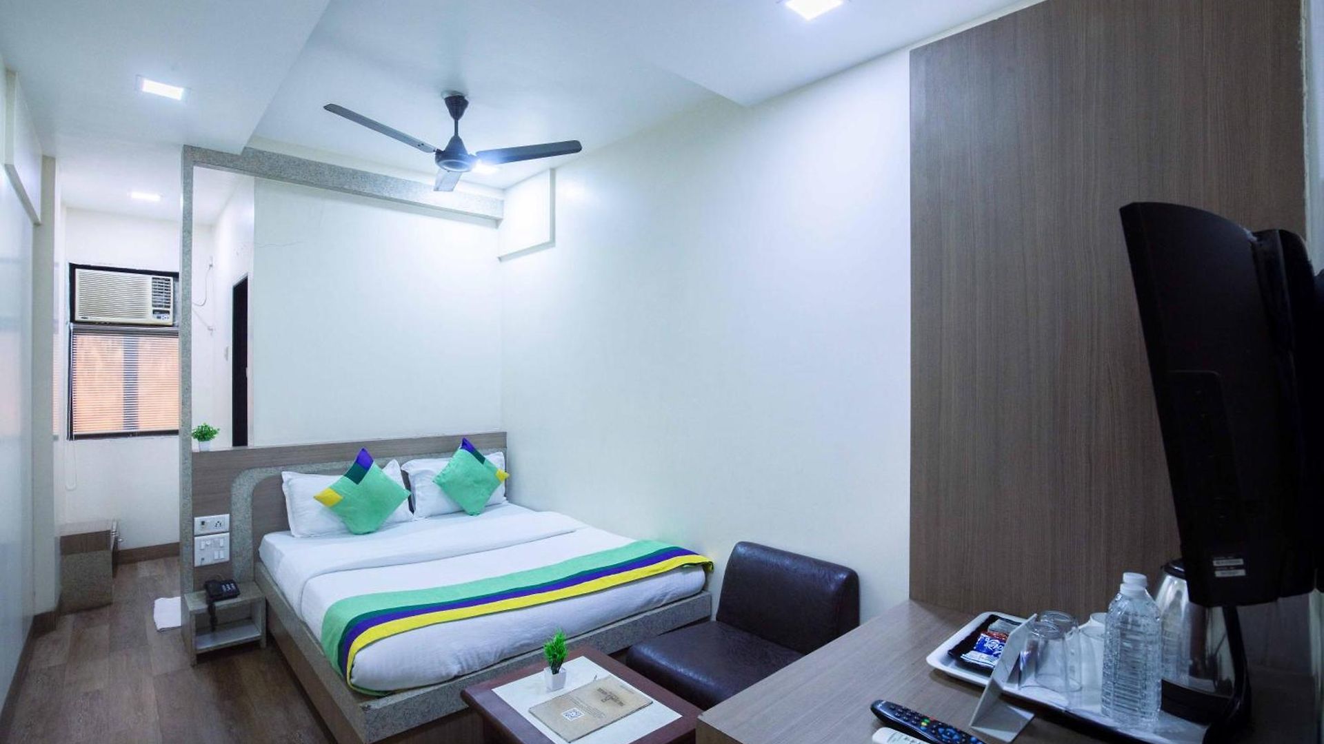 Treebo Hiramani Parel Lalbaug Hotel