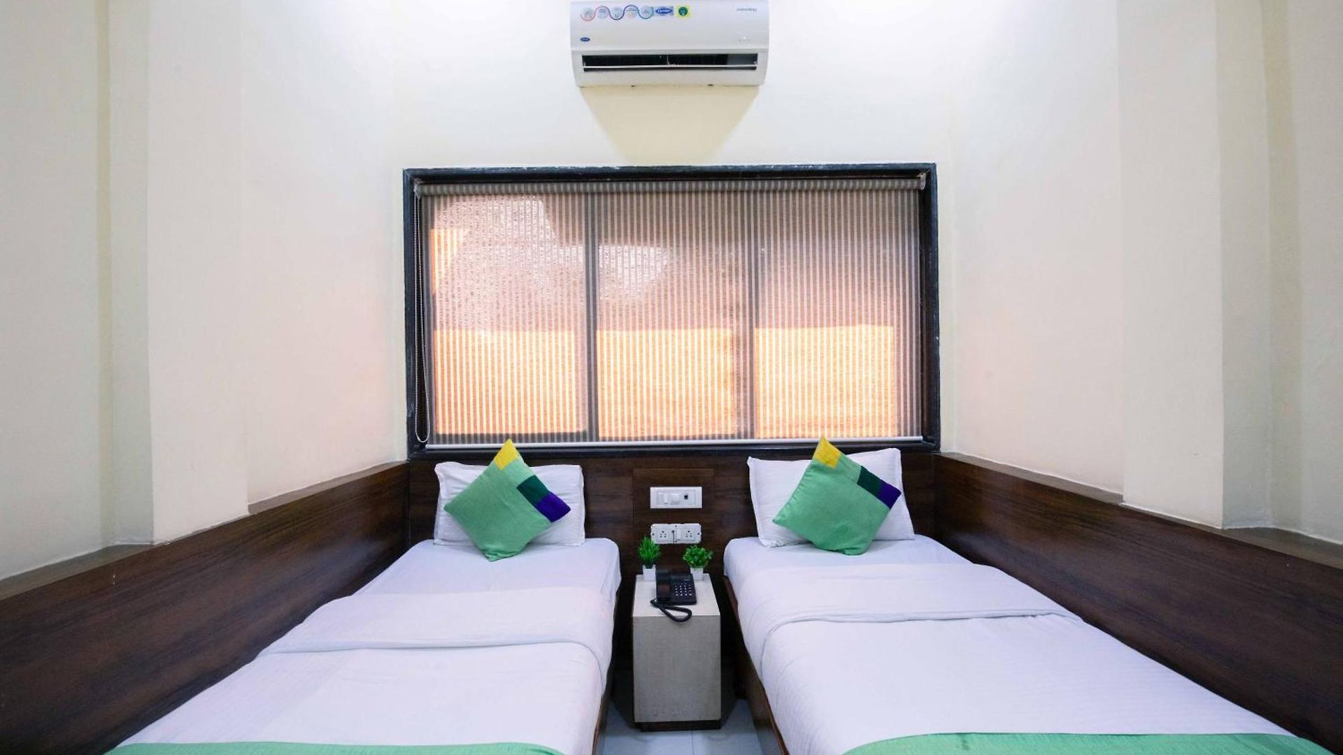 Treebo Hiramani Parel Lalbaug Hotel