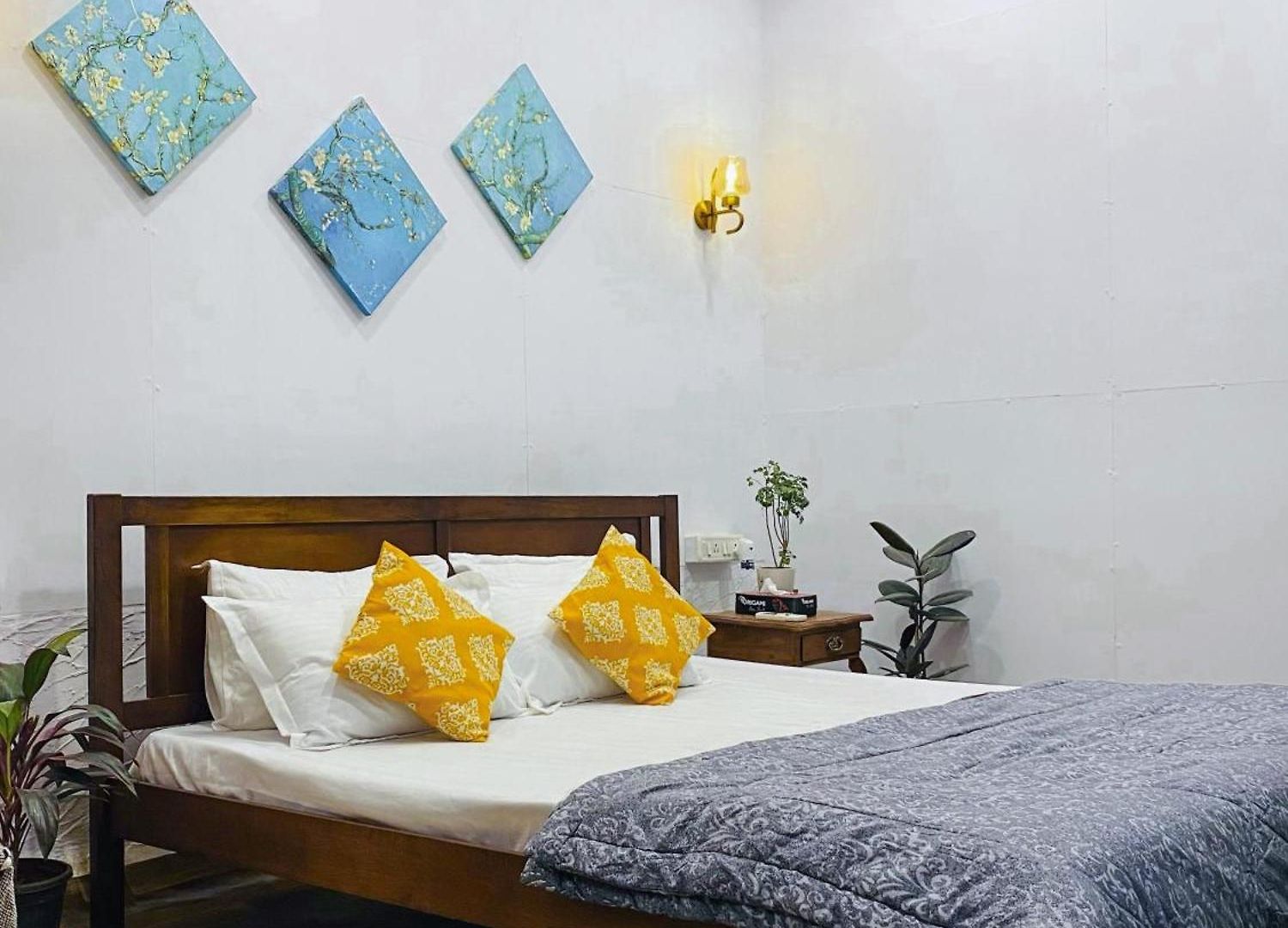 Bollywood Boulevard Independent Villa Mumbai