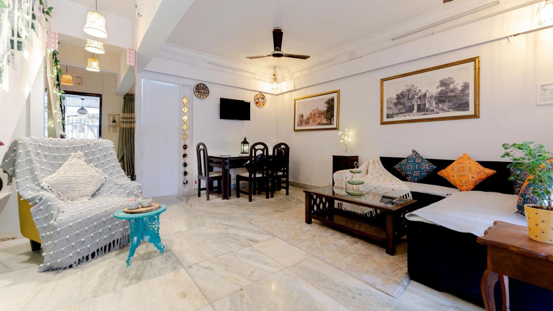 Villa Bollywood Boulevard Independent