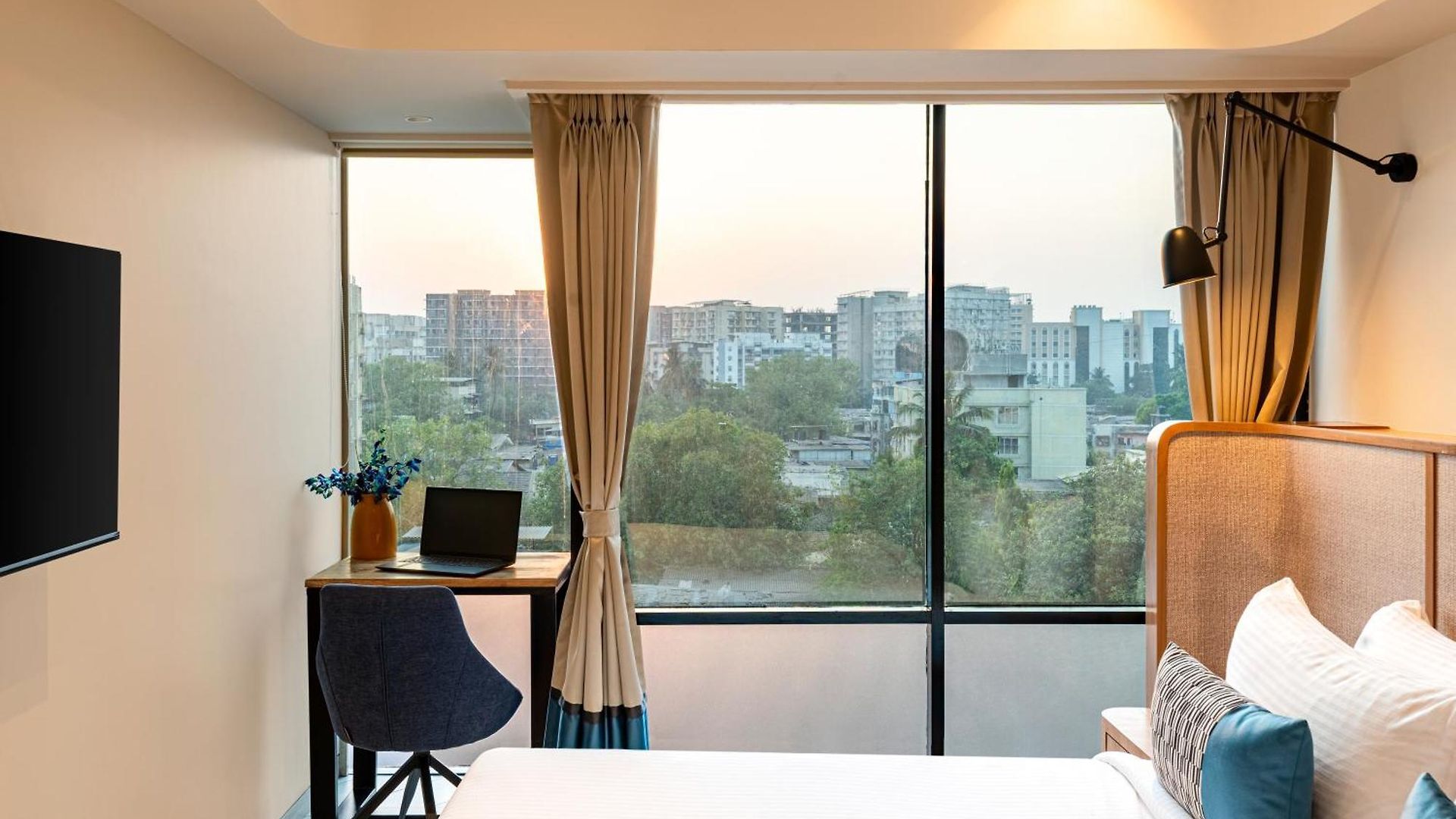 Hotel Indie International Airport Mumbai