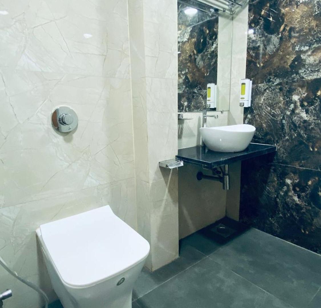 Hotel Bkc Gold View Near Bandra Kurla Complex 3*