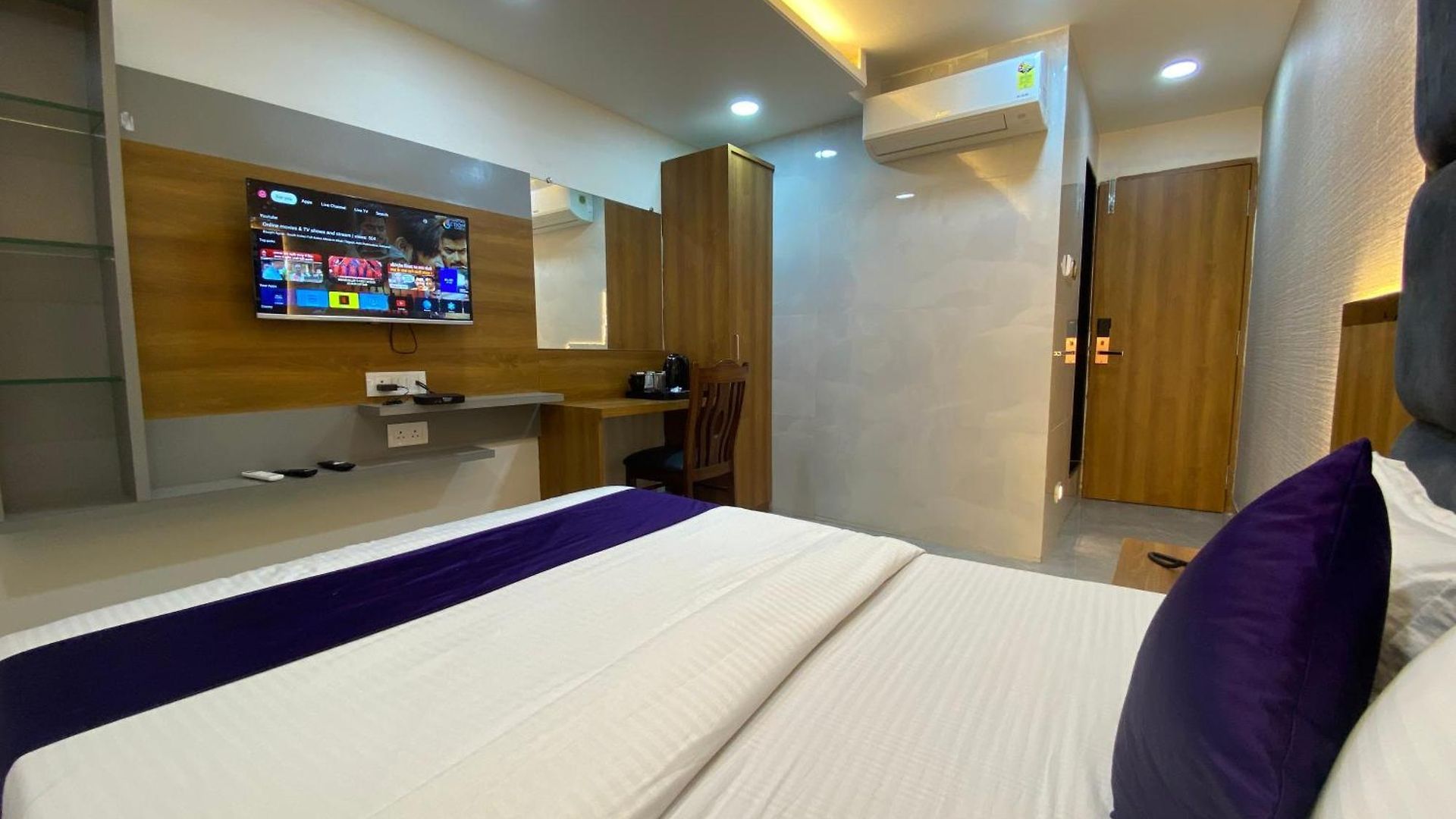 Hotel Bkc Gold View Near Bandra Kurla Complex