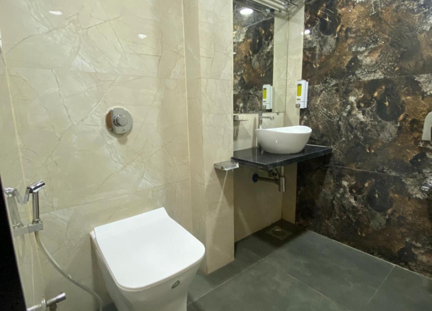 Hotel Bkc Gold View Near Bandra Kurla Complex Mumbai