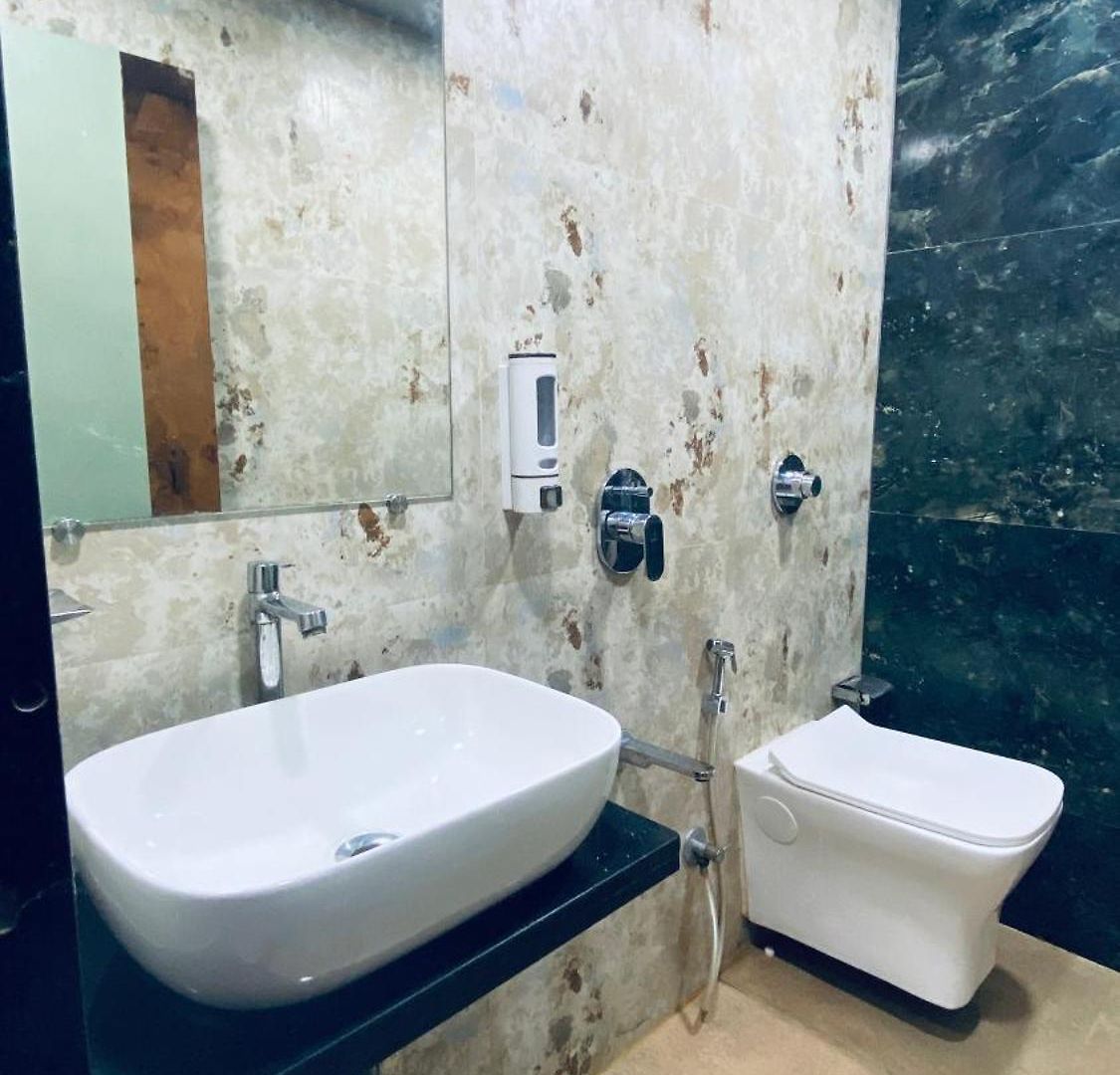 Bkc Gold View Near Bandra Kurla Complex 3*