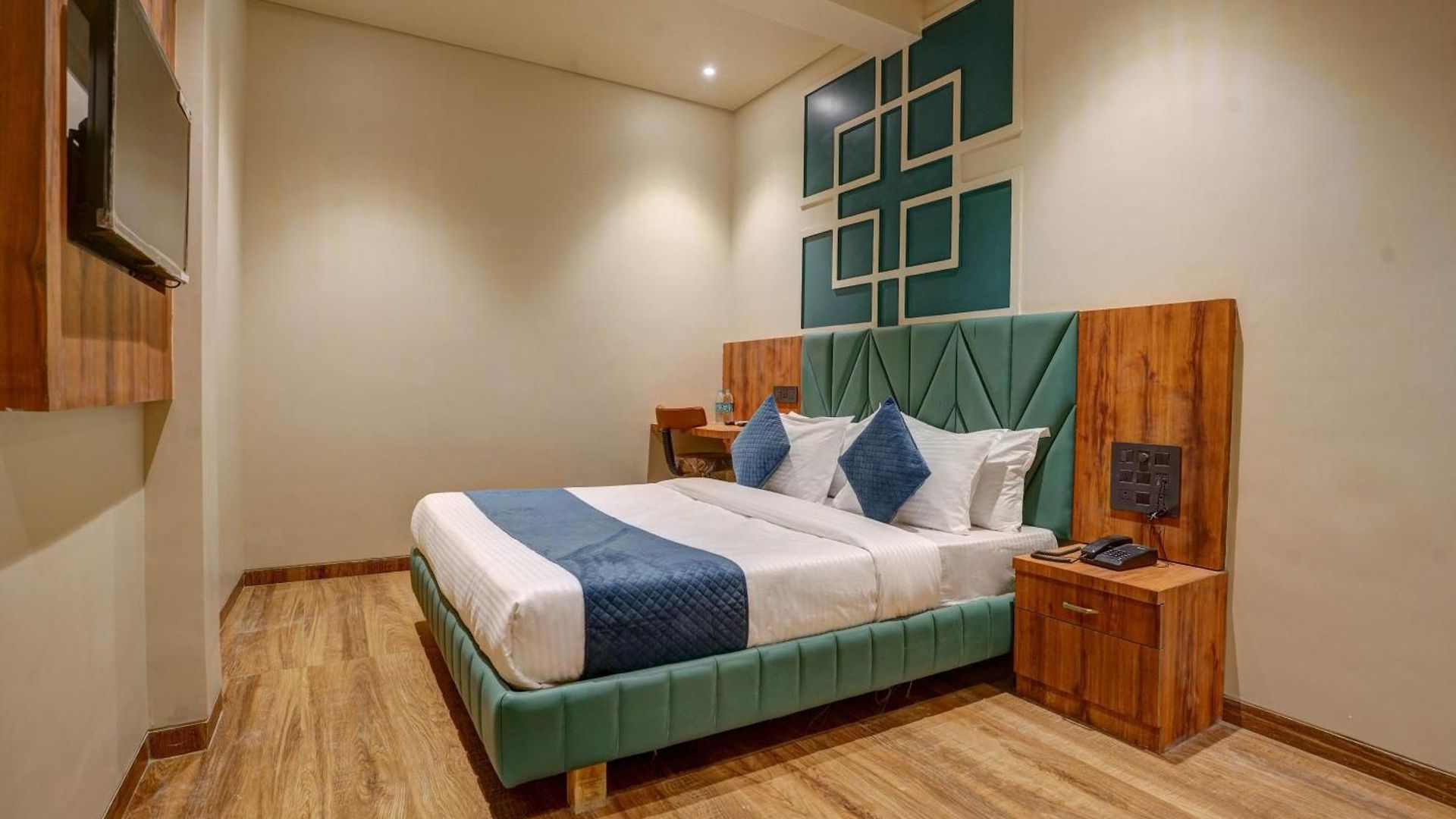 Hotel Starville Andheri Midc Mumbai
