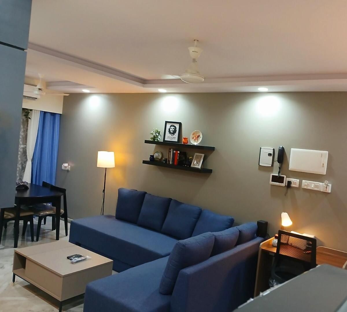 Lakefront Lounge-luxe 1bhk With 2queen Beds-2baths Apartment Mumbai