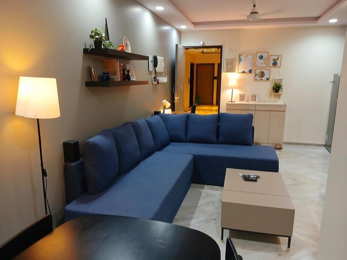 Apartment Lakefront Lounge-luxe 1bhk With 2queen Beds-2baths Mumbai