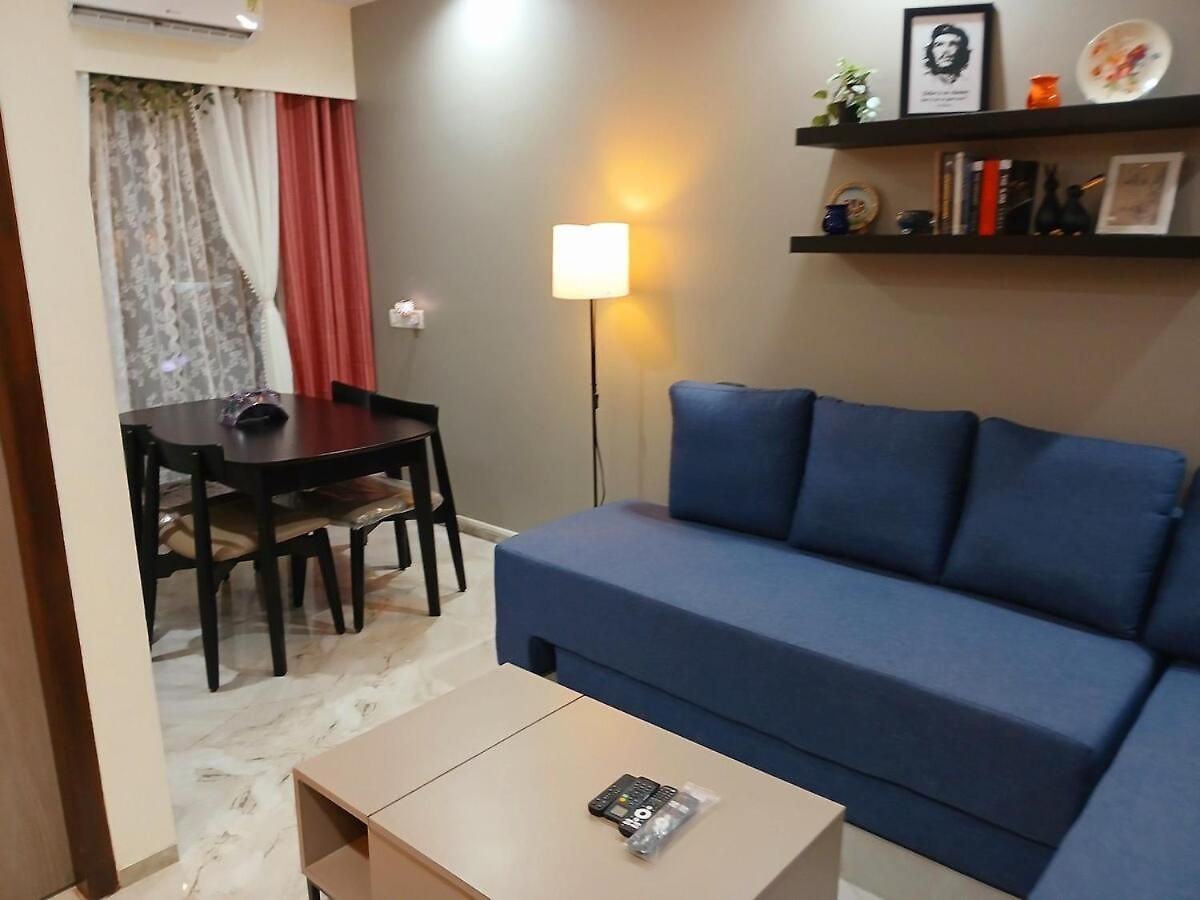 Lakefront Lounge-luxe 1bhk With 2queen Beds-2baths * Mumbai