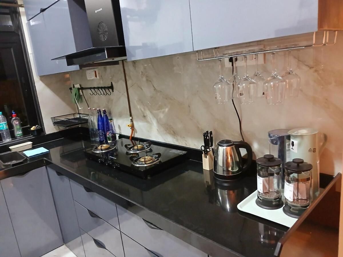 Apartment Lakefront Lounge-luxe 1bhk With 2queen Beds-2baths *