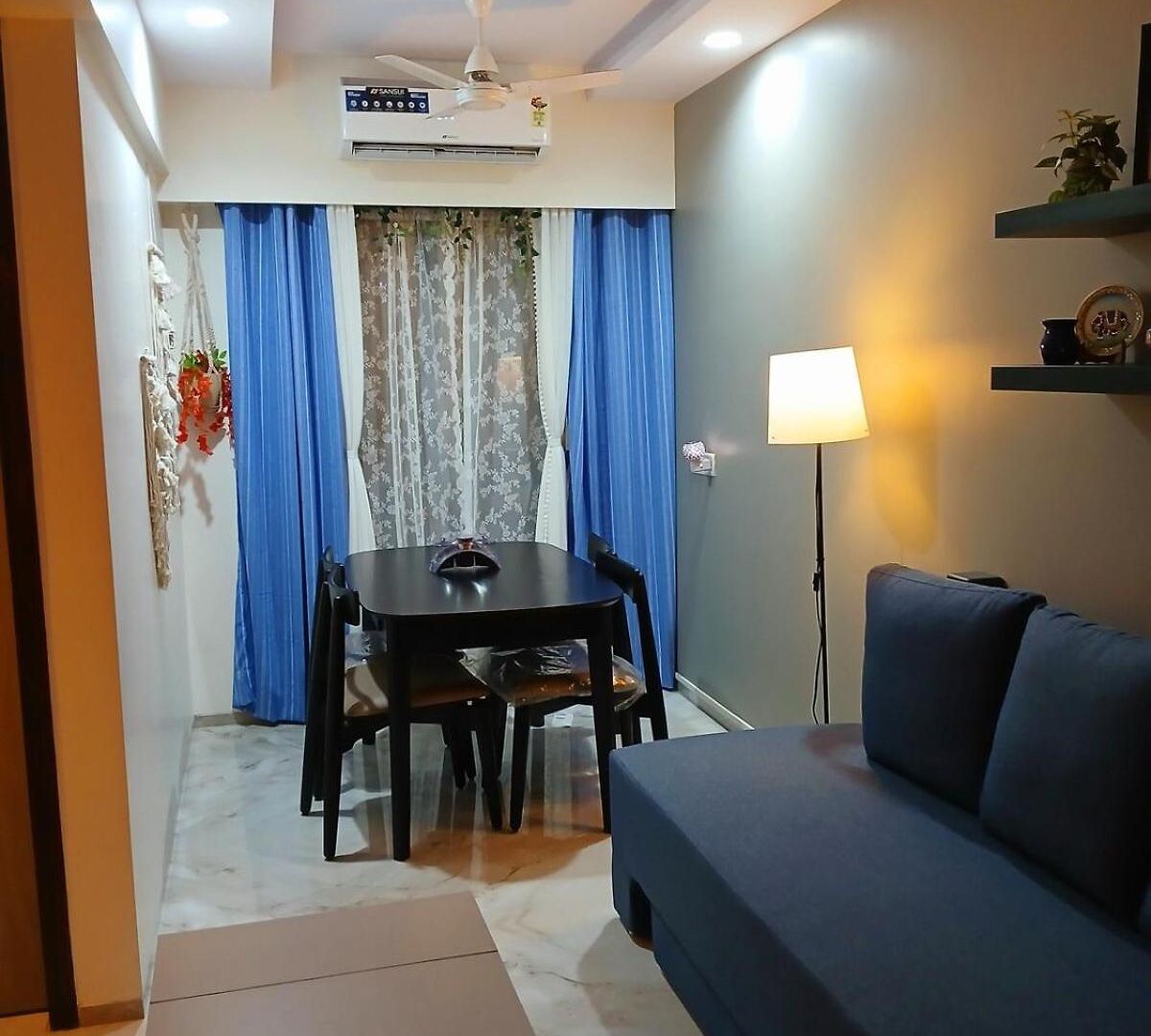 Lakefront Lounge-luxe 1bhk With 2queen Beds-2baths Mumbai