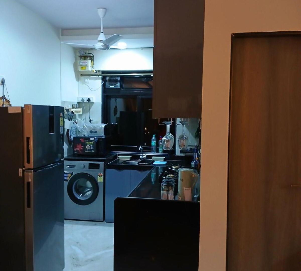 Lakefront Lounge-luxe 1bhk With 2queen Beds-2baths Apartment
