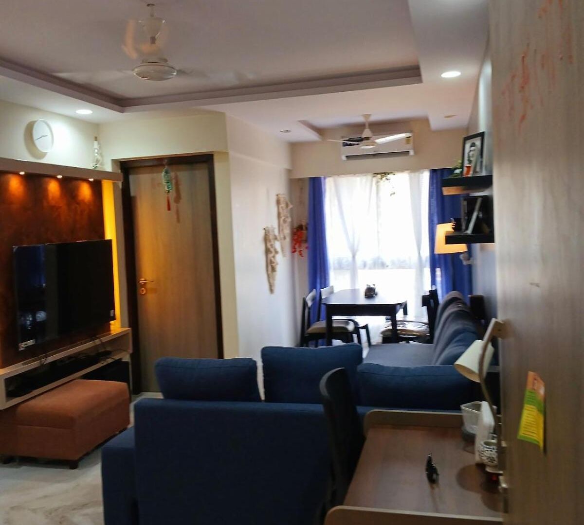 Apartment Lakefront Lounge-luxe 1bhk With 2queen Beds-2baths Mumbai