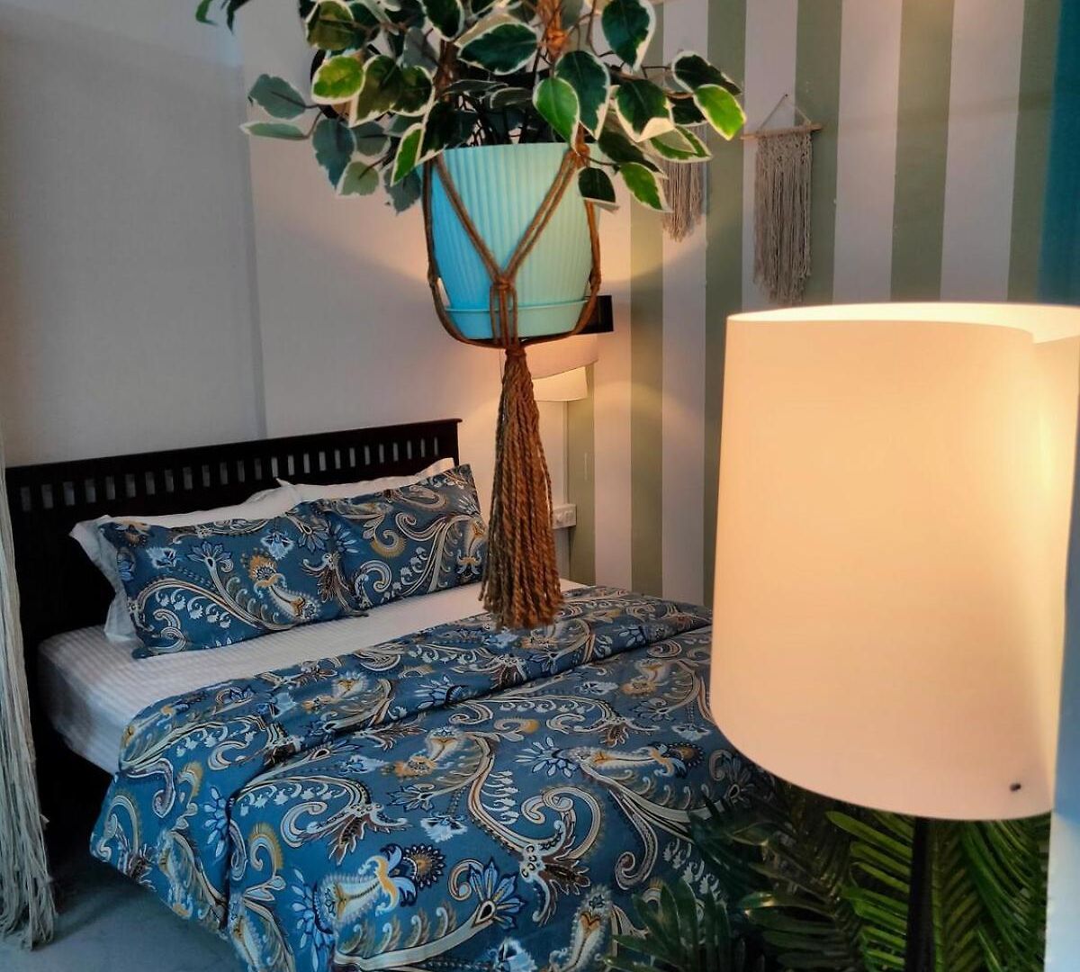 Apartment Stay-by-the-bay, 2bed Garden With Lounge Bdrm Mumbai