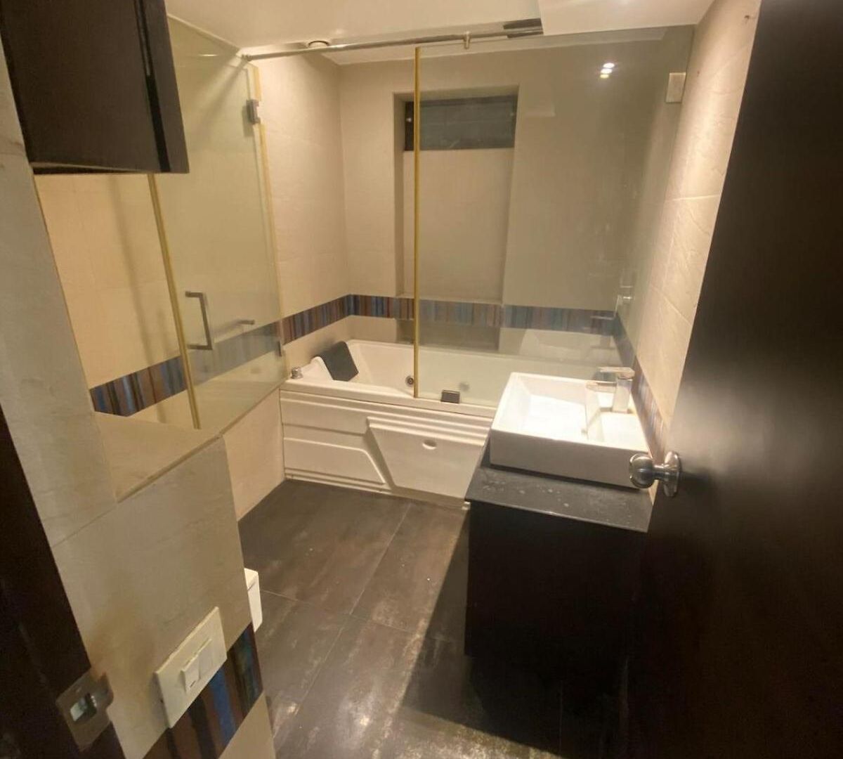 Casa Aloha - Stylish Luxe 2bed-3bath Chic Apartment Mumbai