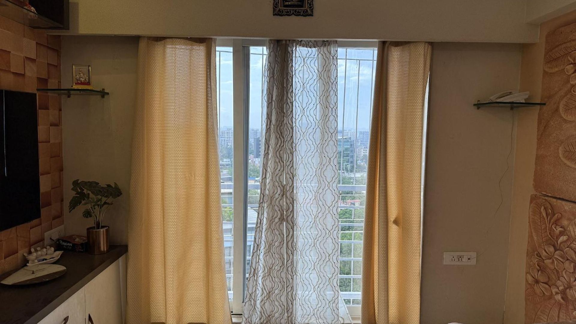 Apartment 2bhk- Elegant Luxury - Livin Style *