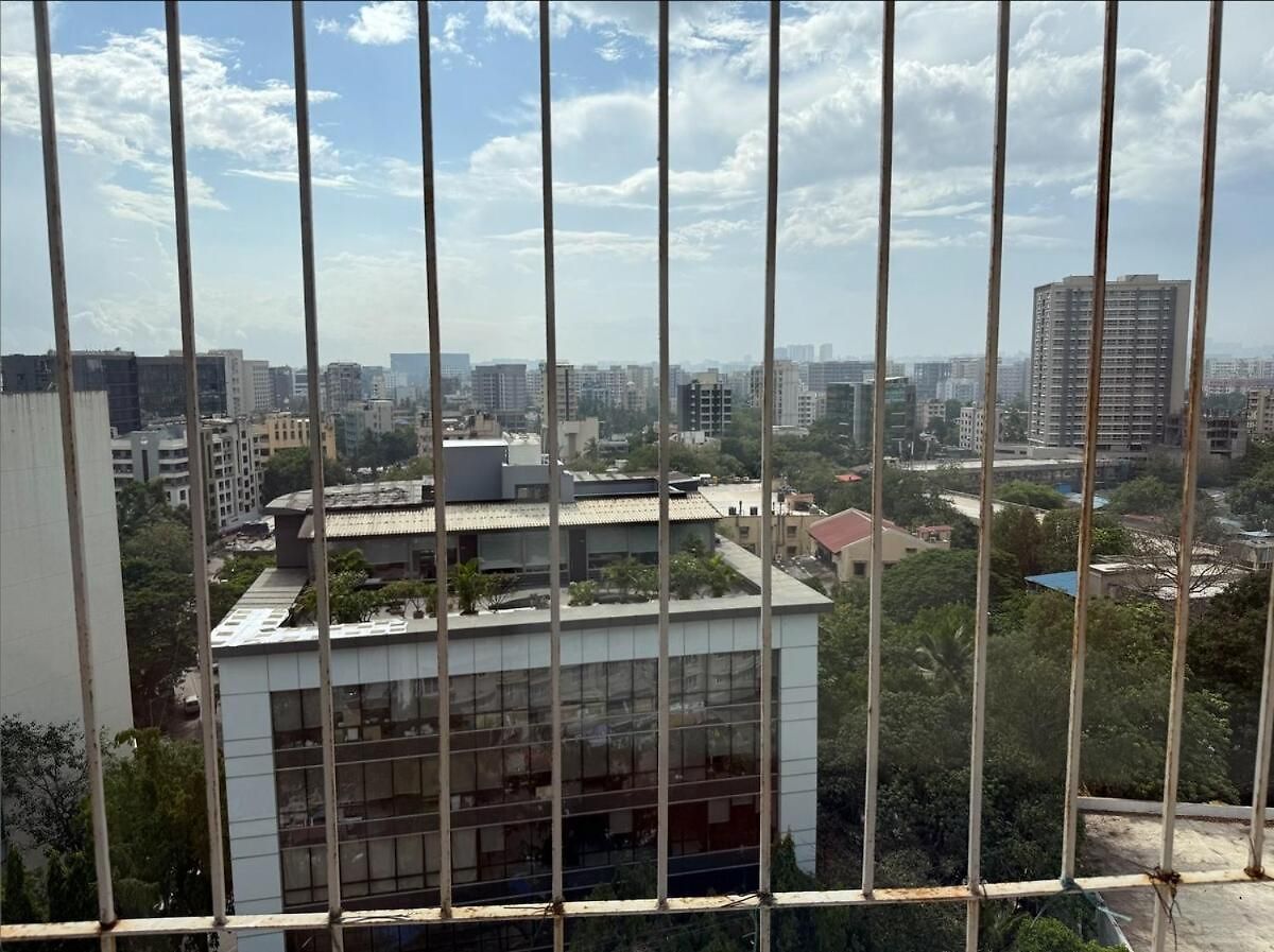 Apartment 2bhk- Elegant Luxury - Livin Style