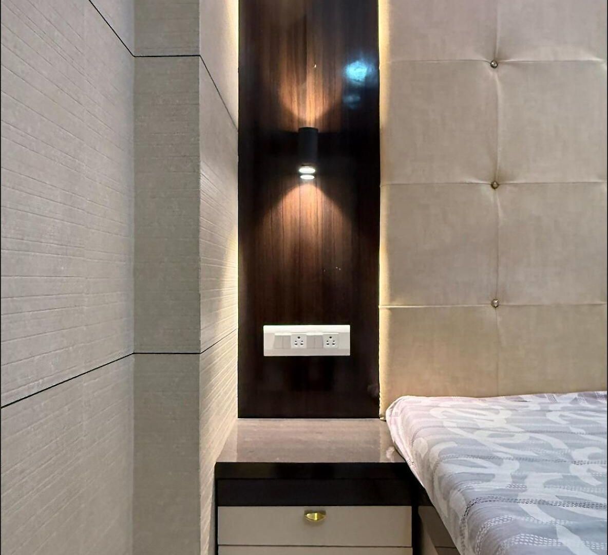 Apartment 2bhk- Elegant Luxury - Livin Style *