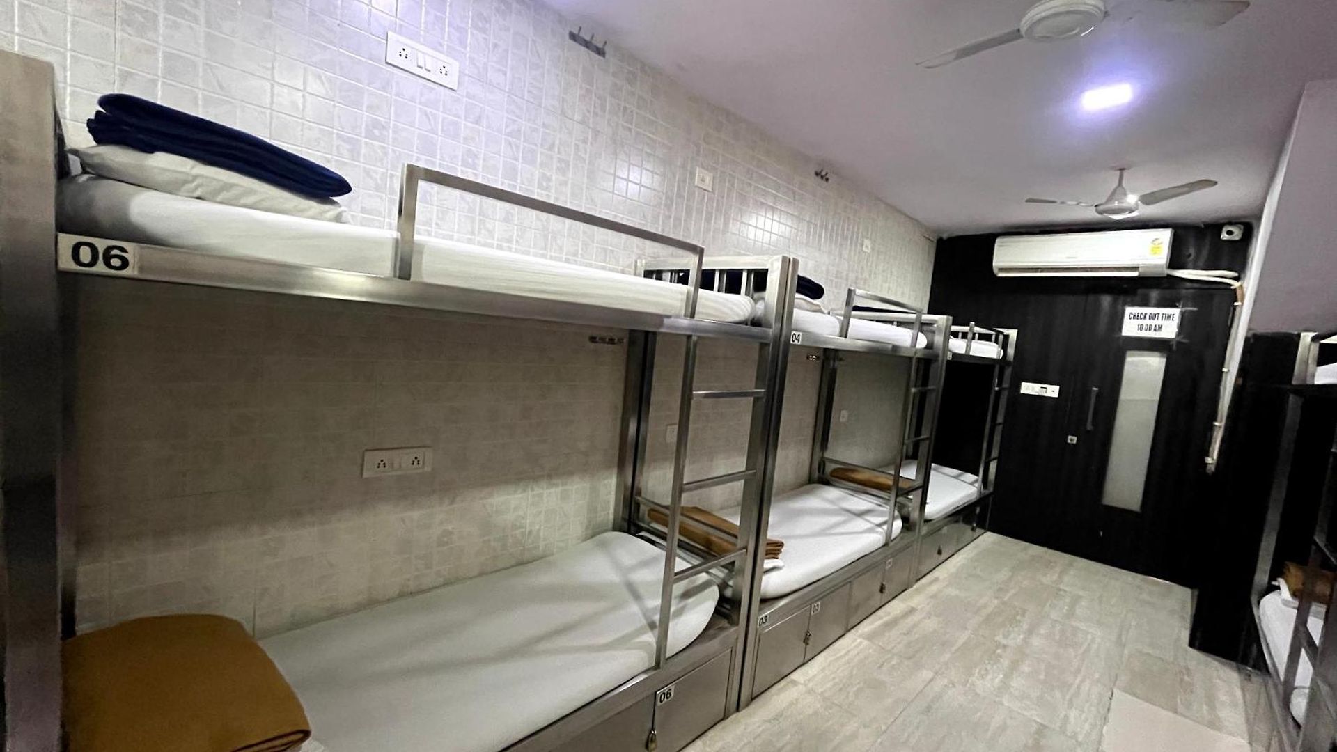 Serenity Ac Guest house