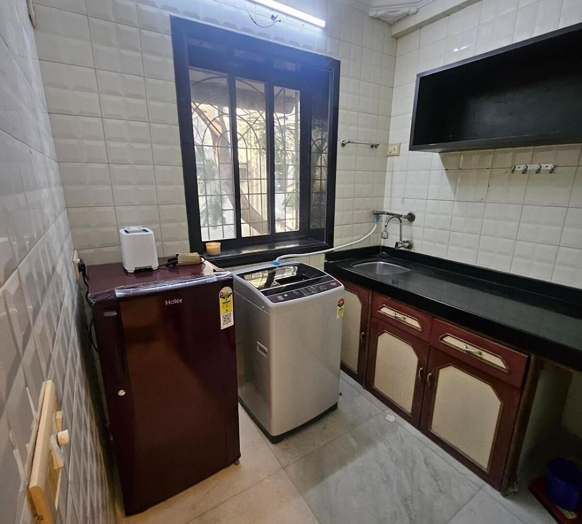 Brick Maison 1bhk With Free Parking, Juhu Bandra