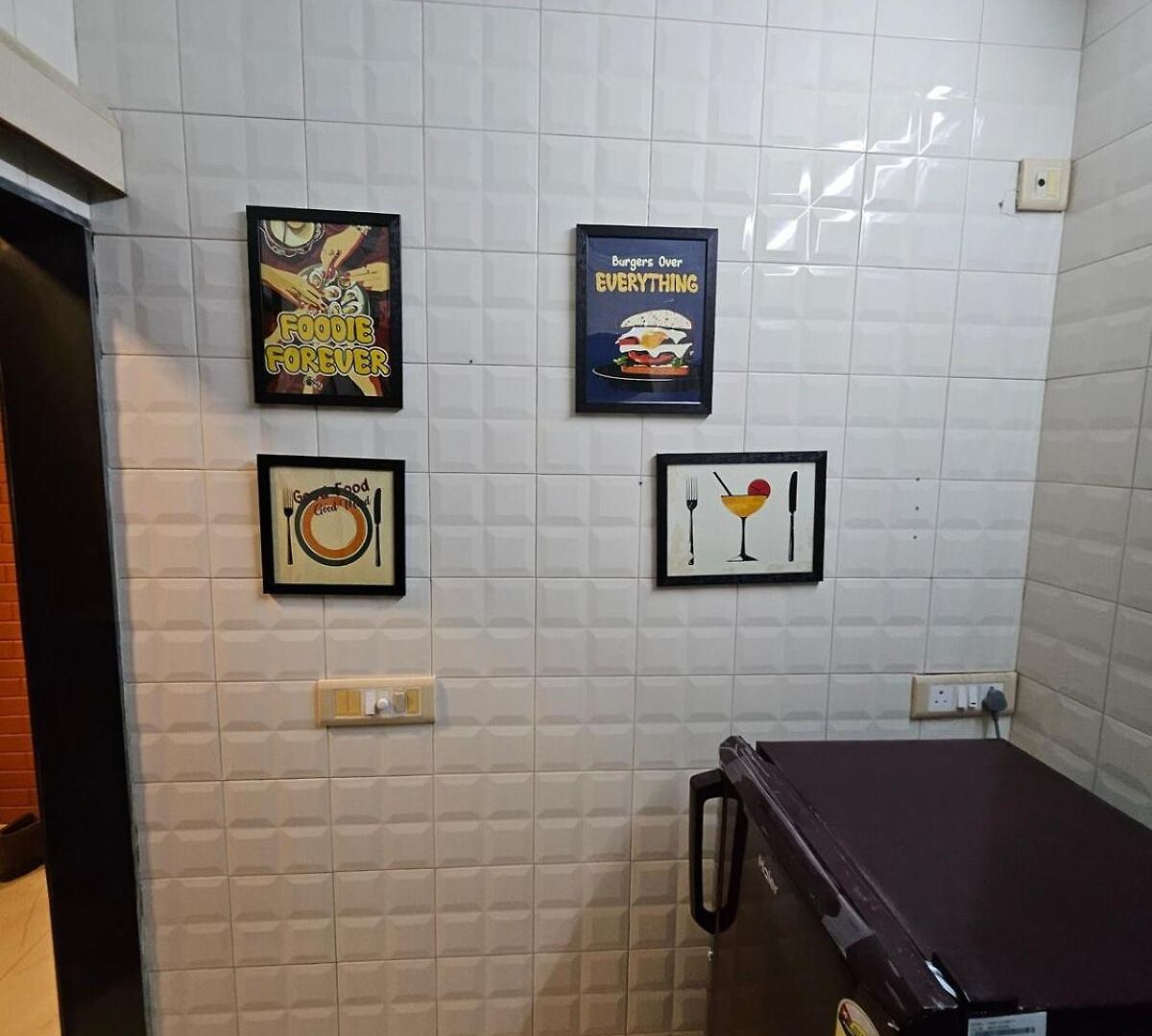 Brick Maison 1bhk With Free Parking, Juhu Bandra *