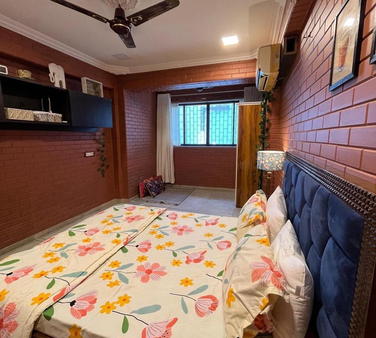 Brick Maison 1bhk With Free Parking, Juhu Bandra Mumbai