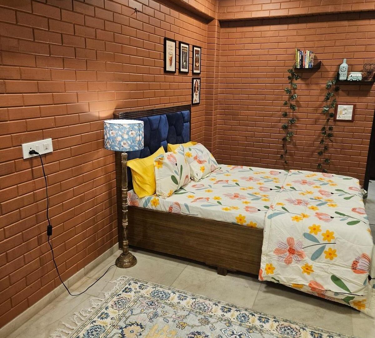 Brick Maison 1bhk With Free Parking, Juhu Bandra Apartment Mumbai
